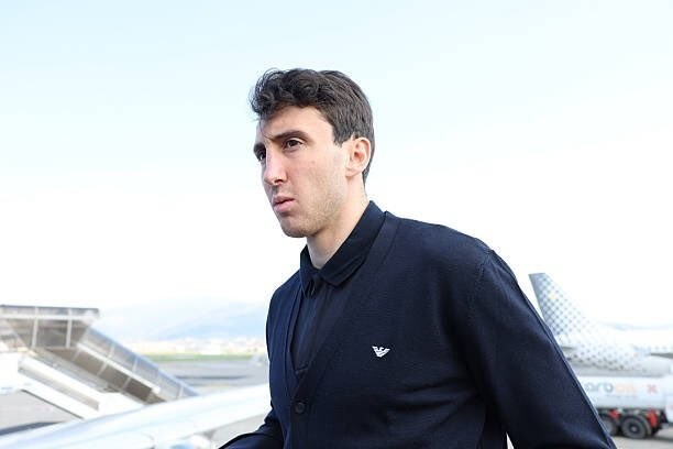 尤文图斯或出售坎比亚索