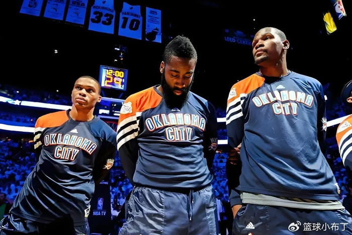 哈登17年季后赛全勤纪录刷新联盟历史标准