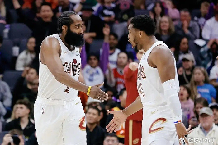 哈登17年季后赛全勤纪录刷新联盟历史标准