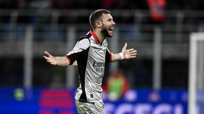 米兰球员帕夫洛维奇谈防守升级与阿莱格里执教